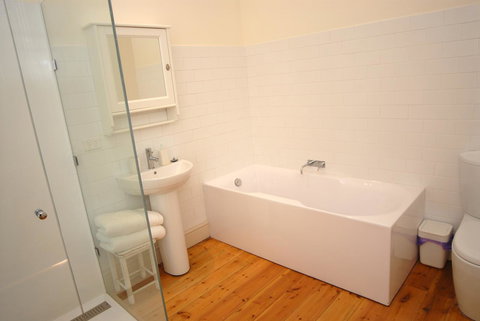 Cape Nelson Lighthouse - Holiday Adelaide 24