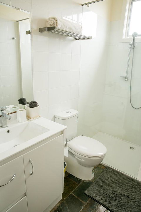 Cape Nelson Lighthouse - Holiday Adelaide 9