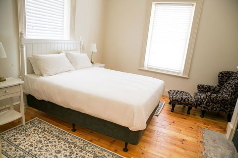 Cape Nelson Lighthouse - Holiday Adelaide 14