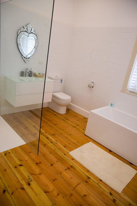 Cape Nelson Lighthouse - Holiday Adelaide 5