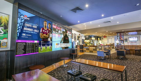 Nightcap At Excelsior Hotel - Holiday Adelaide 8