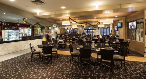 Nightcap At Excelsior Hotel - Holiday Adelaide 33
