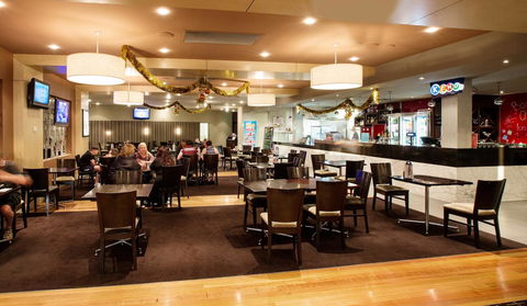Nightcap At Excelsior Hotel - Holiday Adelaide 34