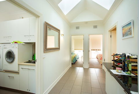 Austral Place 88 Via Merri River - Holiday Adelaide 4