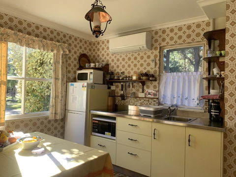 Swan Cove Beachfront - Holiday Adelaide 3