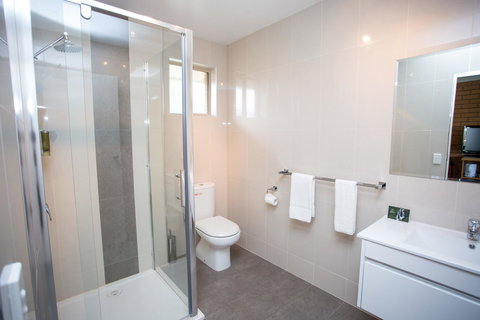 Blue Whale Motor Inn & Apartments - Holiday Adelaide 15