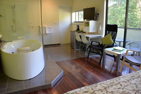 Deville At Healesville - Holiday Adelaide 6