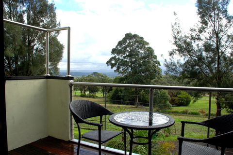 Deville At Healesville - Holiday Adelaide 8