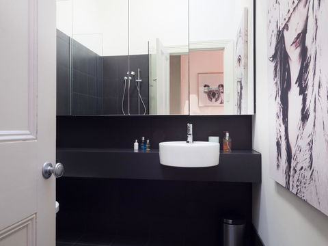 LittleStay Airlie - 2 Bedroom House - Holiday Adelaide 33