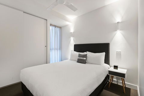 District Apartments Fitzroy - Holiday Adelaide 11