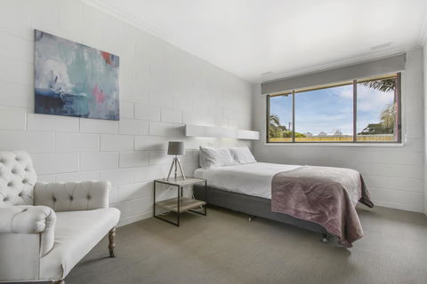 Hybiscus Waterfront Apartments - Holiday Adelaide 31
