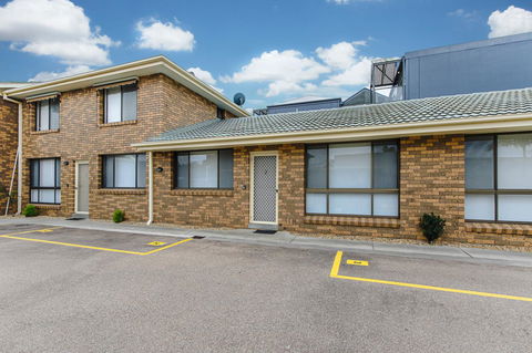 Hybiscus Waterfront Apartments - Holiday Adelaide 15