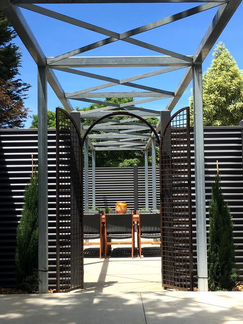 Silverwood House - Holiday Adelaide 12