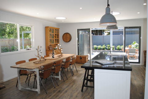 Silverwood House - Holiday Adelaide 2