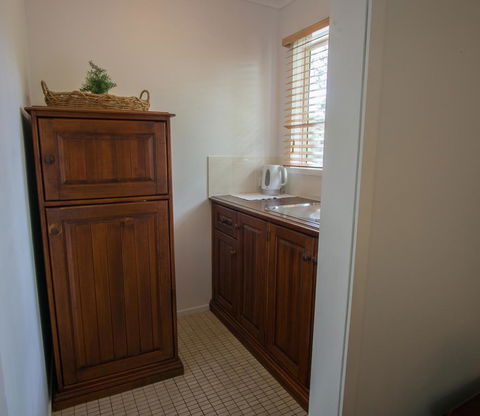 Debbie\'s Place - Holiday Adelaide 23