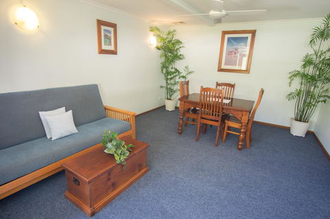 Debbie\'s Place - Holiday Adelaide 39