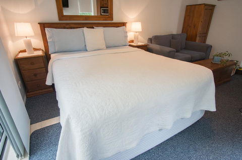 Debbie\'s Place - Holiday Adelaide 12