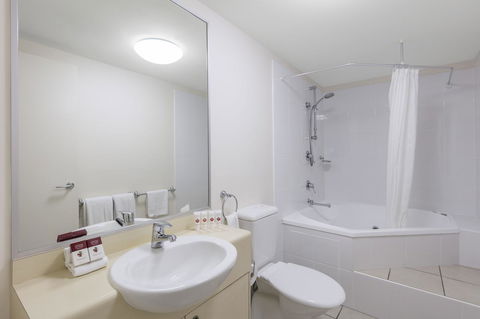 Ramada By Wyndham Marcoola Beach - Holiday Adelaide 8