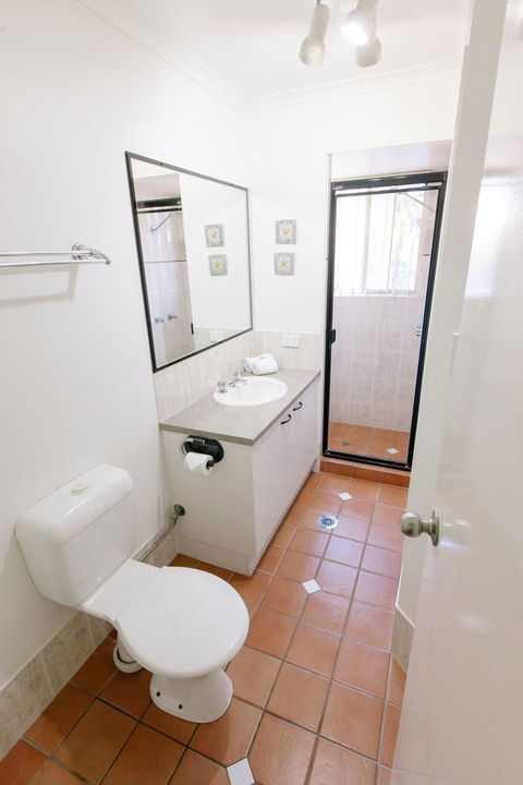 Rainbow Getaway Holiday Apartments - Holiday Adelaide 28