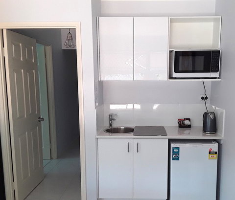 The Peacocks Nest - Holiday Adelaide 11