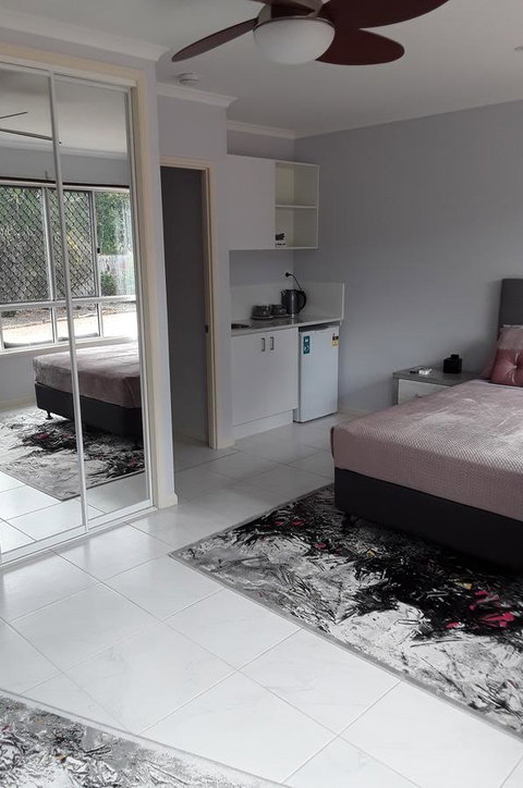 The Peacocks Nest - Holiday Adelaide 43