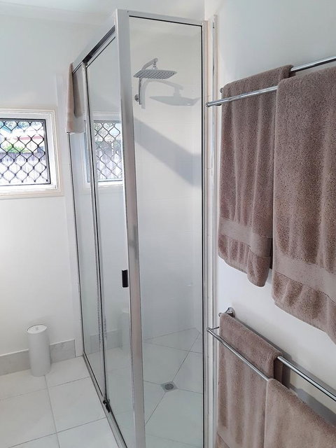 The Peacocks Nest - Holiday Adelaide 12