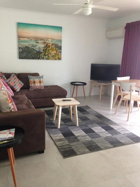 Chez Noosa Resort Motel - Holiday Adelaide 18