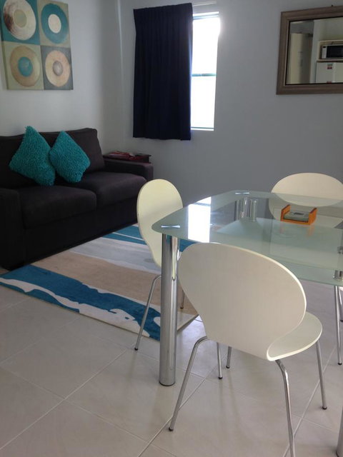 Chez Noosa Resort Motel - Holiday Adelaide 22