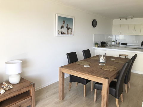 Sunshine Beach Luxe Apartment - Holiday Adelaide 29