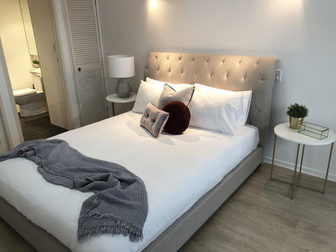 Sunshine Beach Luxe Apartment - Holiday Adelaide 14