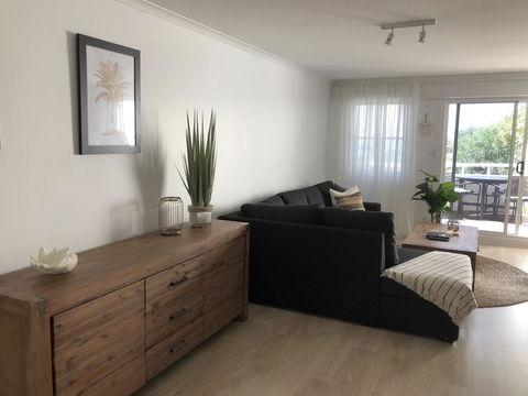 Sunshine Beach Luxe Apartment - Holiday Adelaide 26