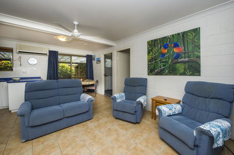 Magnetic North Apartment 1 - Holiday Adelaide 4