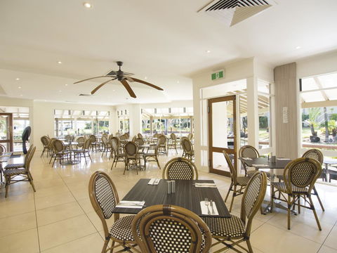 Oaks Sunshine Coast Oasis Resort - Holiday Adelaide 25