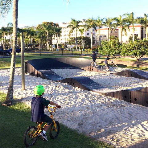 Oaks Sunshine Coast Oasis Resort - Holiday Adelaide 2