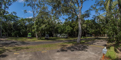 Nomads Airlie Beach - Holiday Adelaide 43