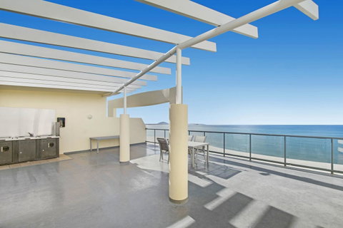 Mantra Mooloolaba Beach - Holiday Adelaide 39