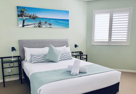 Ocean Views Resort Caloundra - Holiday Adelaide 14