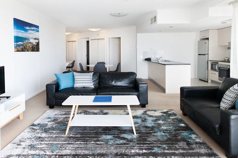 Ocean Views Resort Caloundra - Holiday Adelaide 38