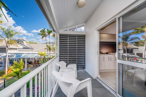 Hotel Grand Chancellor Palm Cove - Holiday Adelaide 7