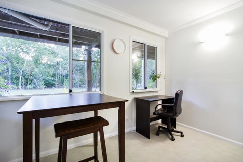 Airlie Beach Eco Cabins - Adults Only - Holiday Adelaide 42