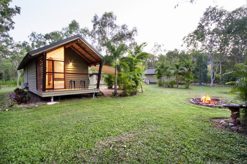 Airlie Beach Eco Cabins - Adults Only - Holiday Adelaide 28