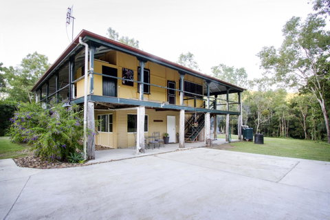 Airlie Beach Eco Cabins - Adults Only - Holiday Adelaide 44