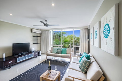 Noosa Harbour Resort - Holiday Adelaide 14