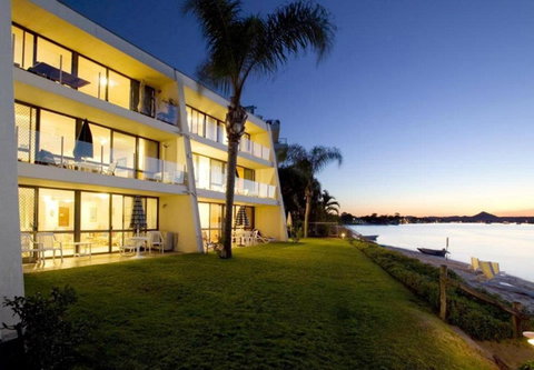 Noosa Harbour Resort - Holiday Adelaide 20