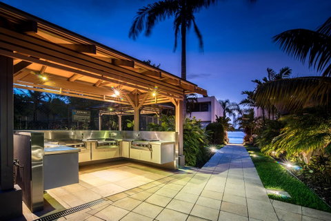 Noosa Harbour Resort - Holiday Adelaide 18