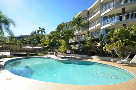 Noosa Hill Resort - Holiday Adelaide 0