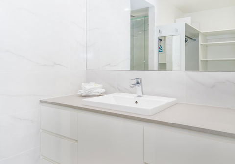 Noosa Hill Resort - Holiday Adelaide 24