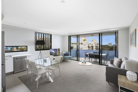 Direct Collective - Sea Breeze Mooloolaba - Holiday Adelaide 6
