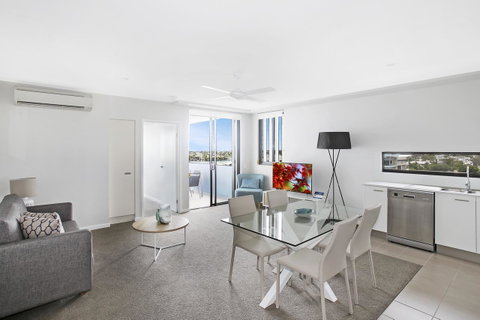 Direct Collective - Sea Breeze Mooloolaba - Holiday Adelaide 20