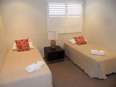 Myuna Holiday Apartments - Holiday Adelaide 36